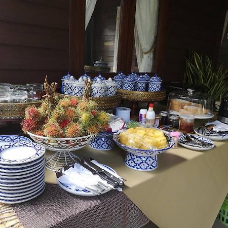 Baan Sithepaban Guesthouse Phitsanulok Εξωτερικό φωτογραφία